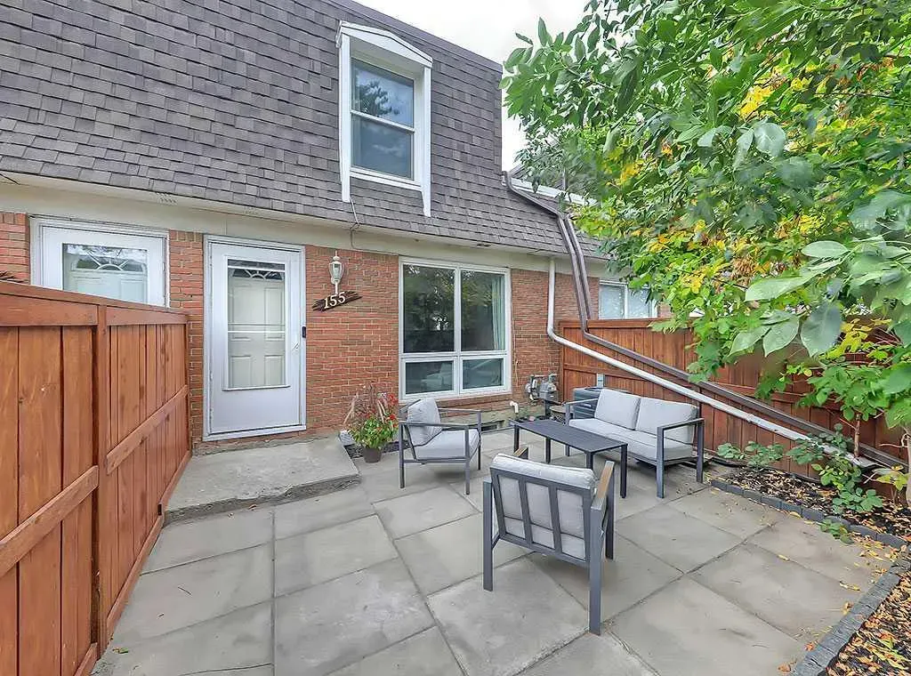 330 Canterbury Drive SW, #155