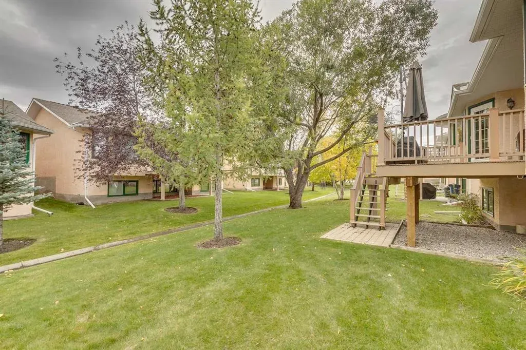 74 Evergreen Bay SW