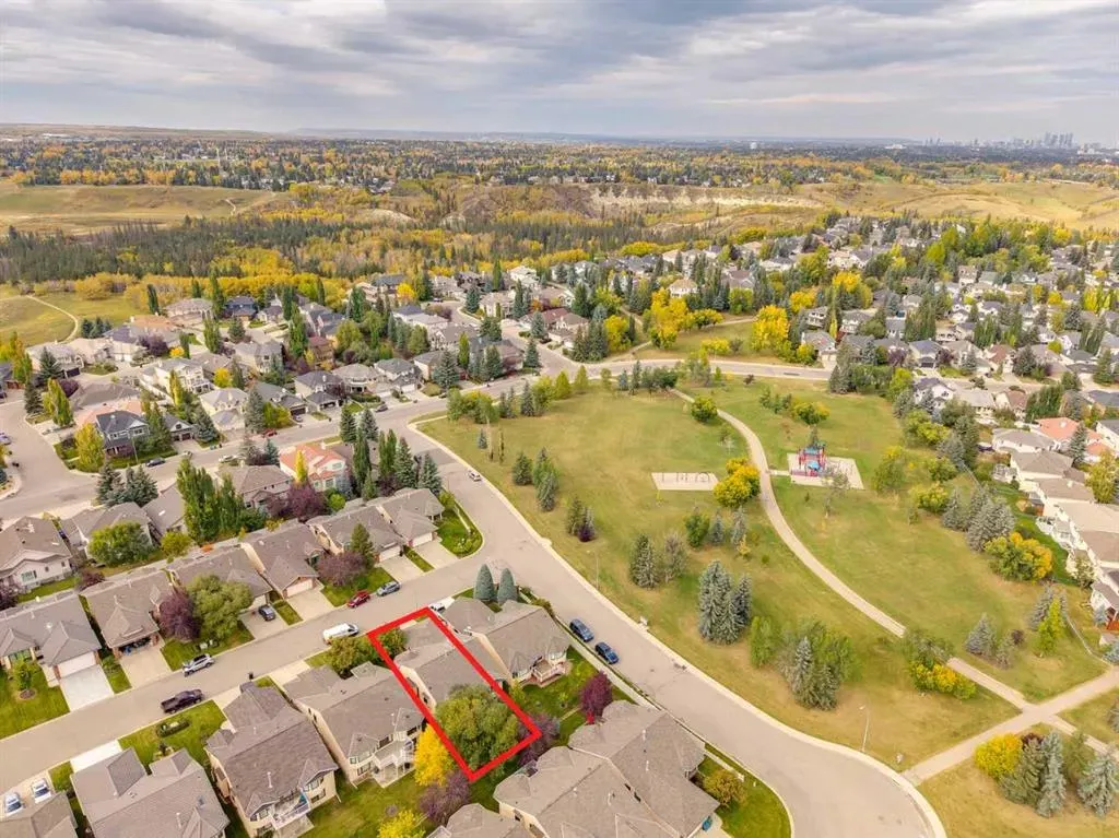 74 Evergreen Bay SW