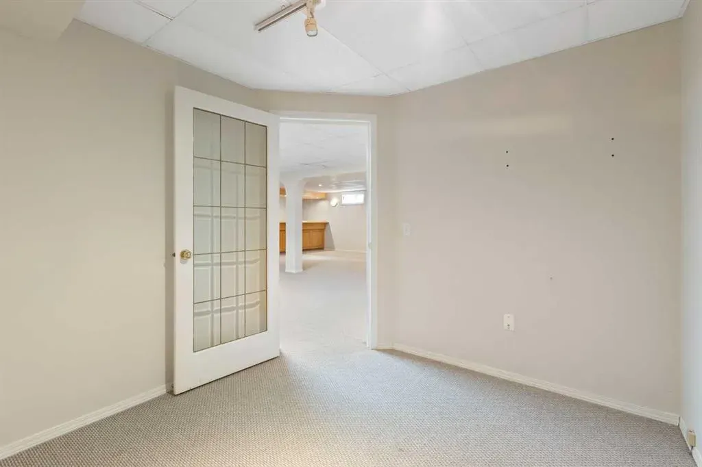 63 Diamond Terrace SE