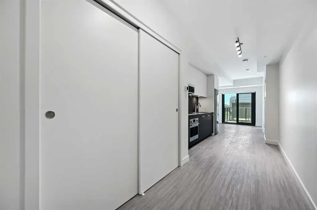 730 2 Avenue SW, #913