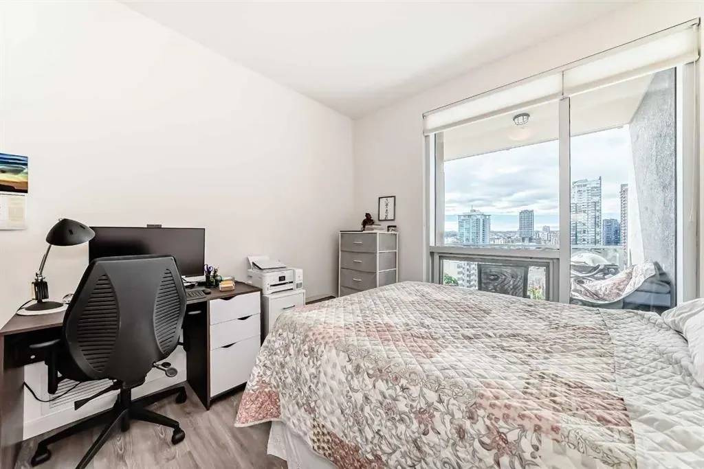 1320 1 Street SE, #904