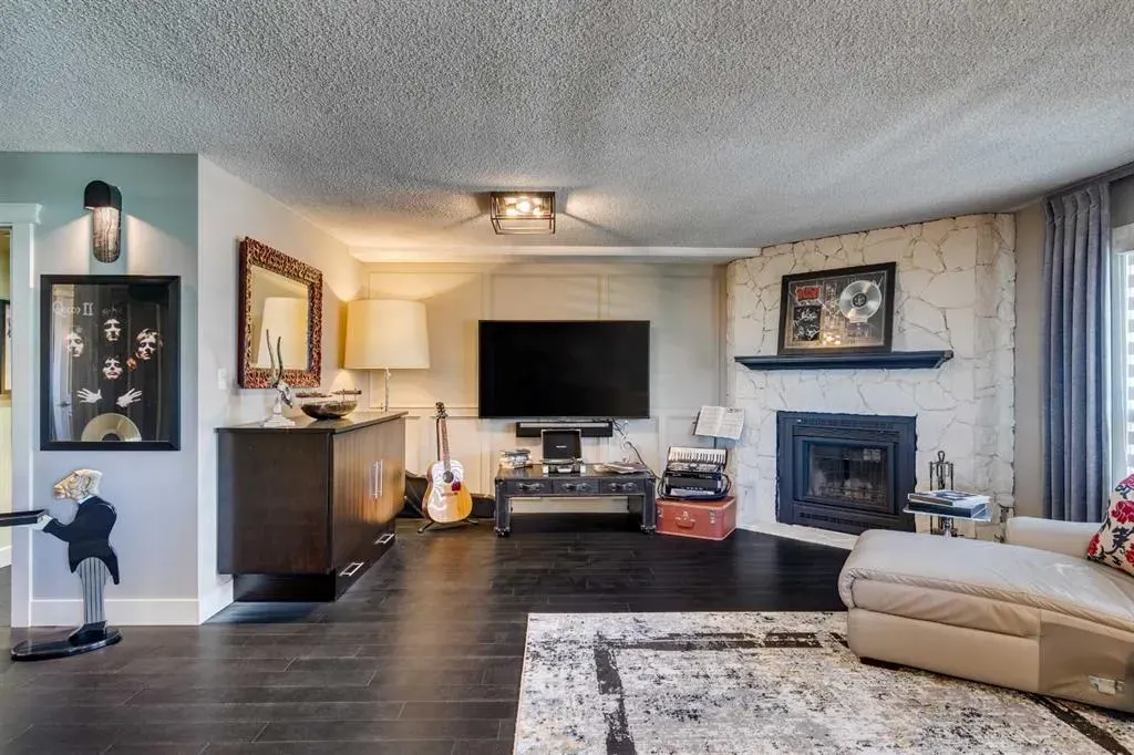 540 14 Avenue SW, #1440