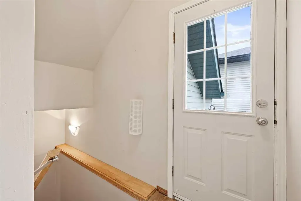30 Meadowpark Place