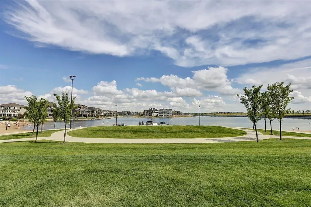 2231 Mahogany Boulevard SE, #101