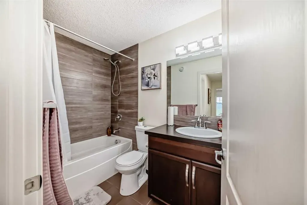 437 Auburn Bay Drive SE
