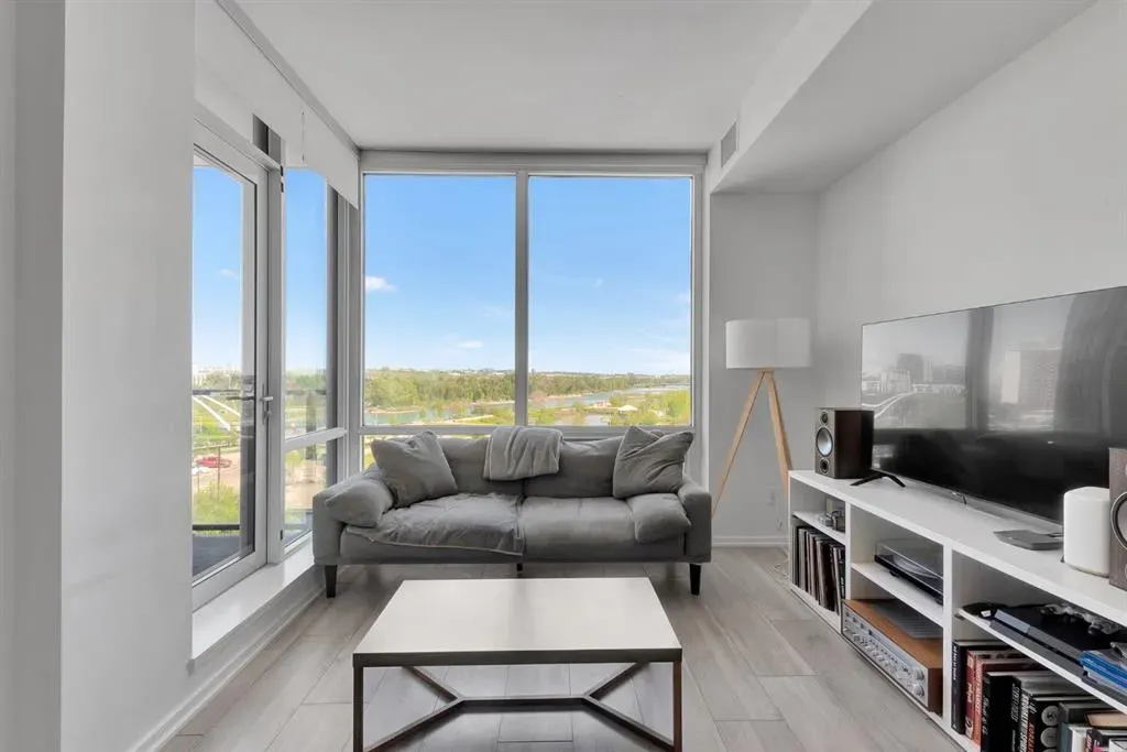 615 6 Avenue SE, #508