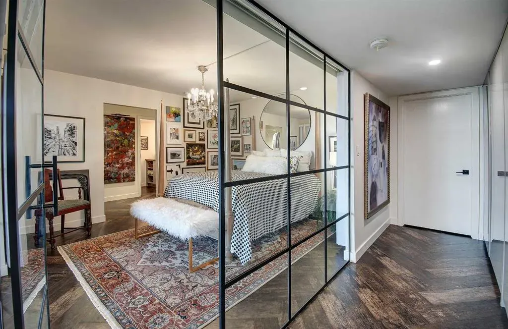 1100 8 Avenue SW, #2403