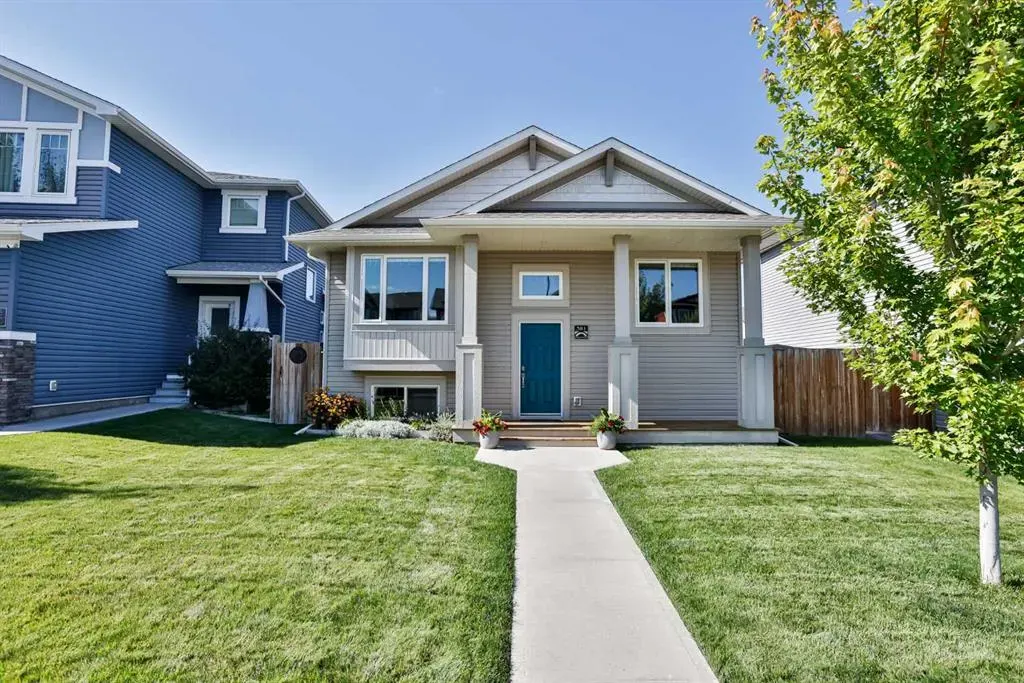381 Moonlight Way West W