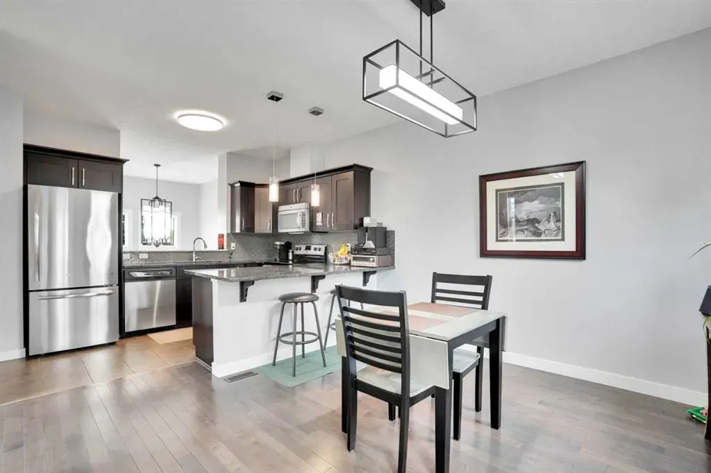 309 Evanston Square NW