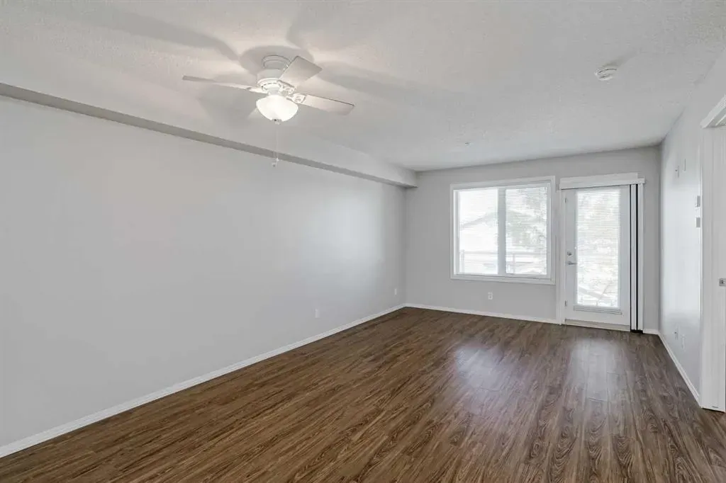 5200 44 Avenue NE, #2205