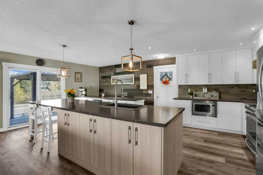 67 Summerwood Road SE