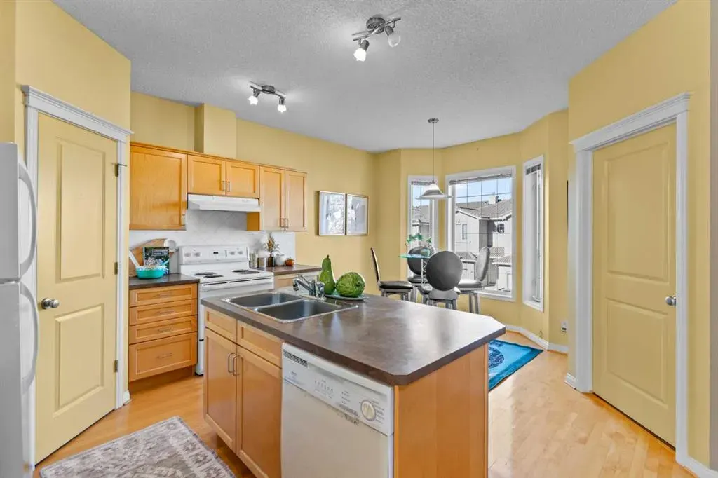 147 Hampstead Green NW
