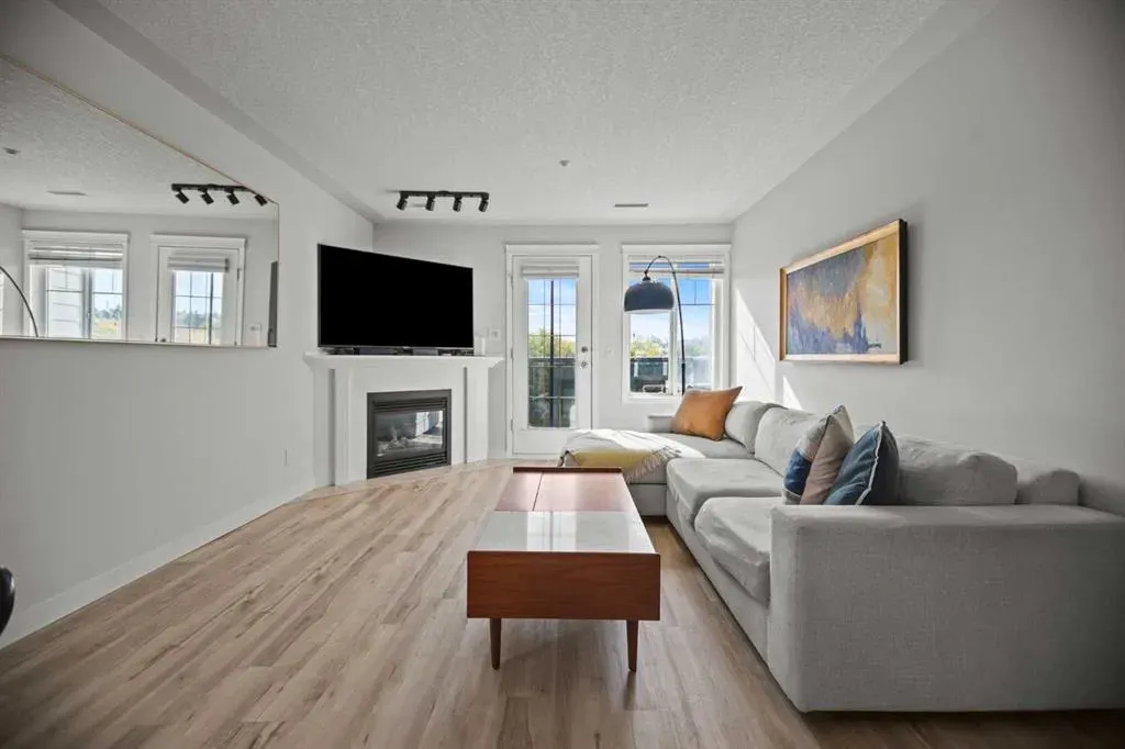 1608 12 Avenue SW, #304