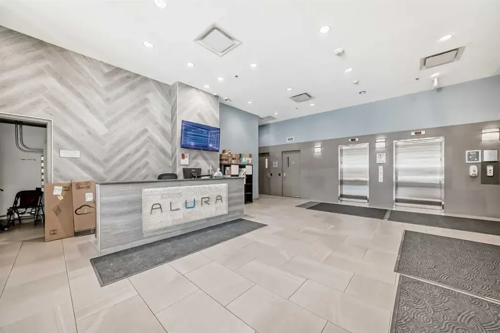 1320 1 Street SE, #1207