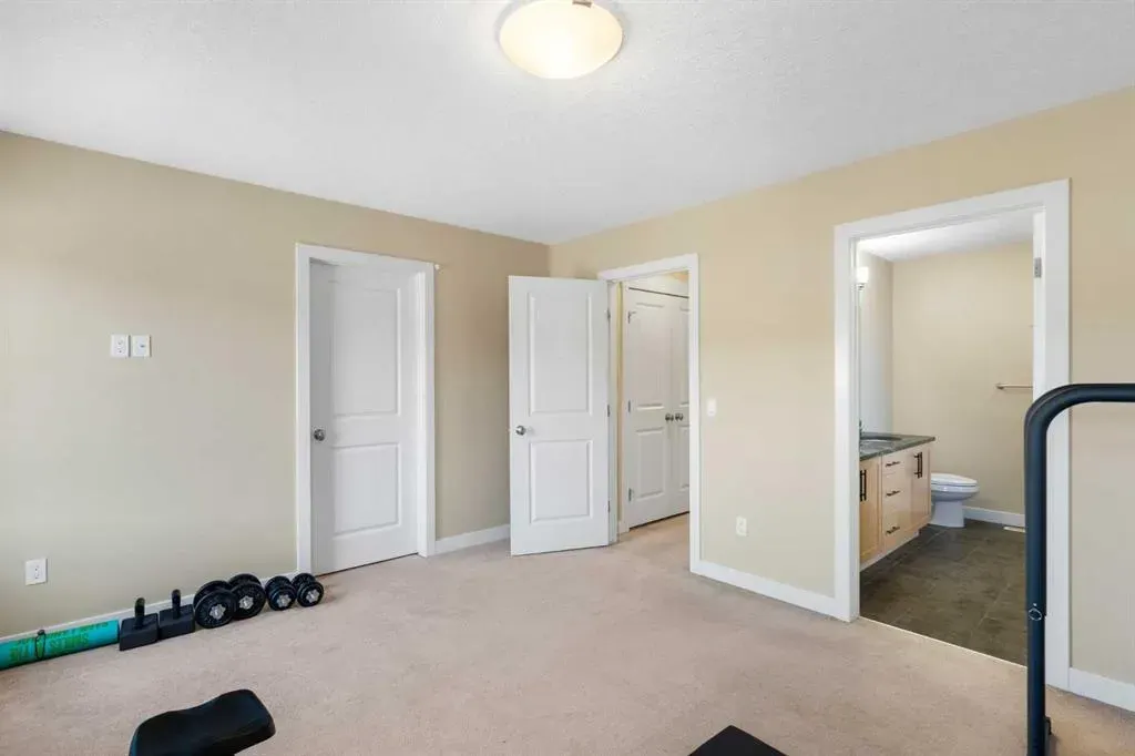 4709 17 Avenue NW, #2