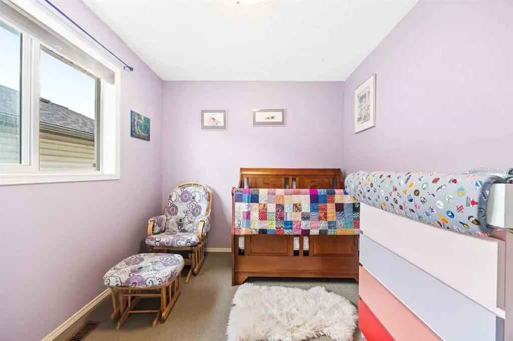 16 Tuscany Ravine Court NW