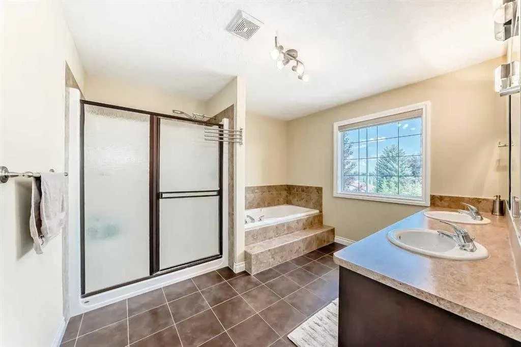 583 West Chestermere Drive