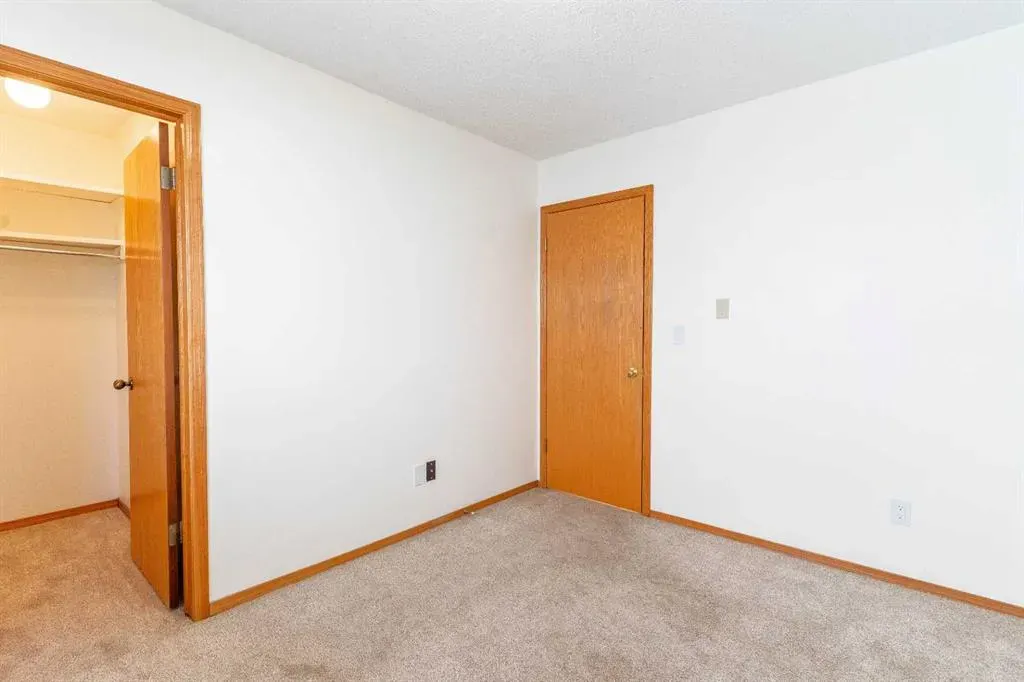 266 Edgepark Way NW