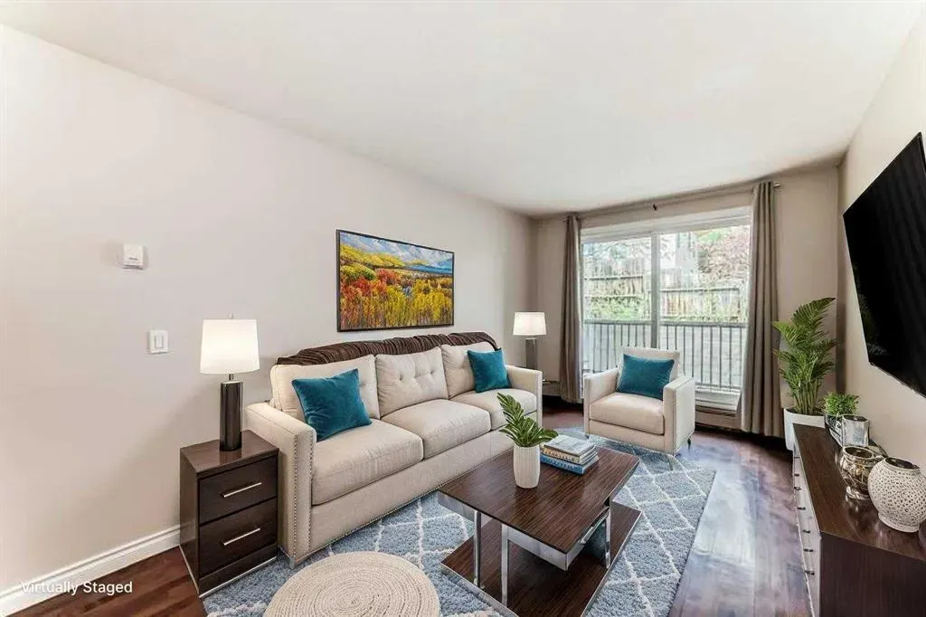 420 3 Avenue NE, #204