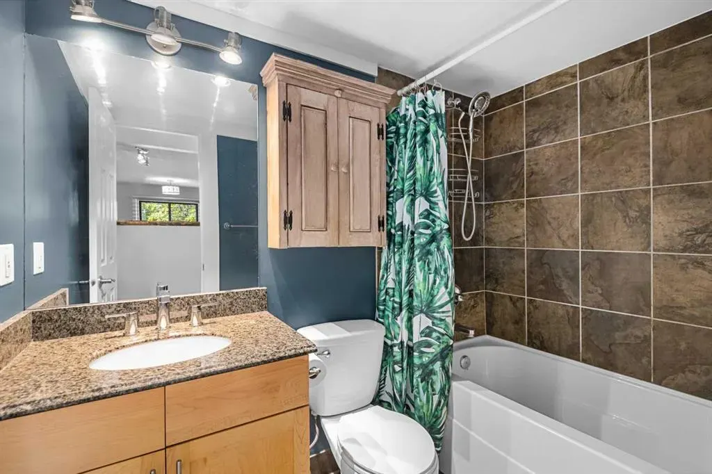 2407 17 Street SW, #6
