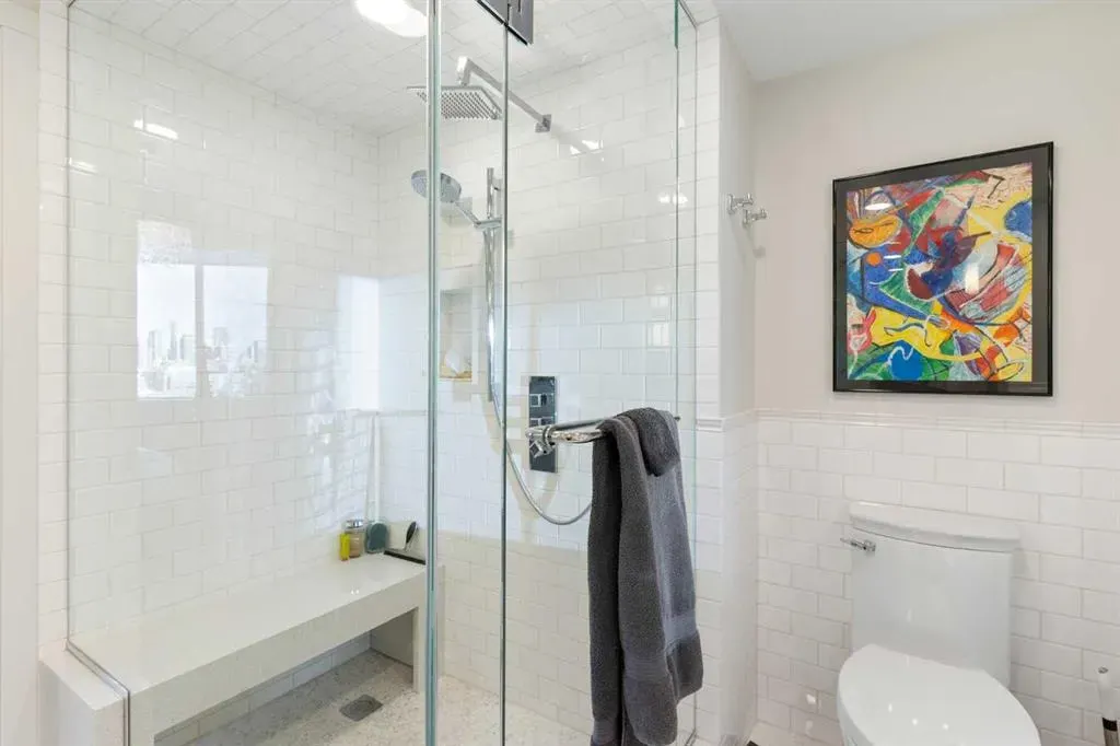 228 26 Avenue SW, #1004