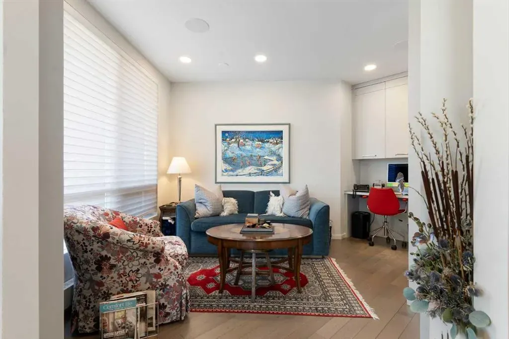 228 26 Avenue SW, #1004
