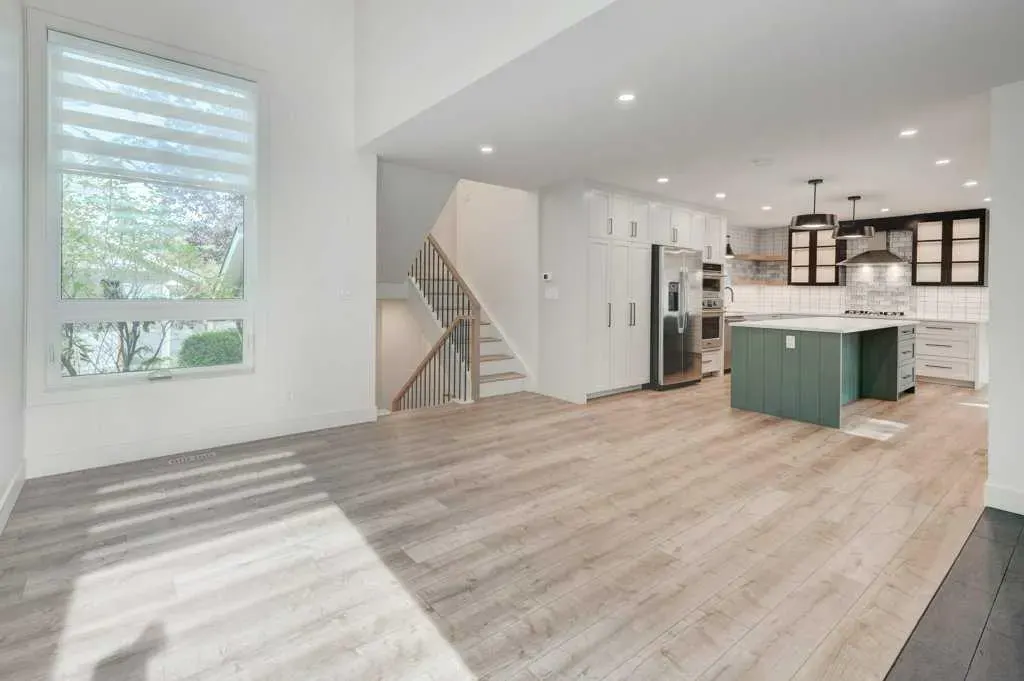 17 Millrise Lane SW