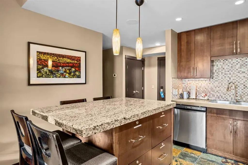 1818 Mountain Avenue, #313(C)