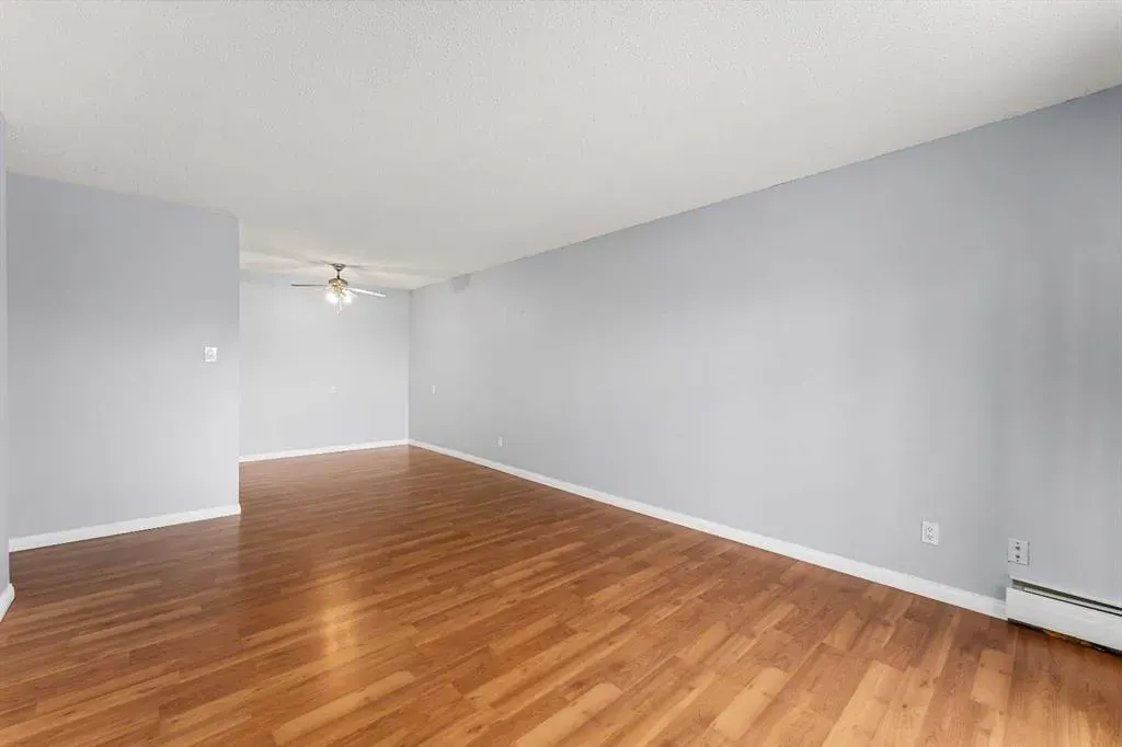 1335 12 Avenue SW, #809