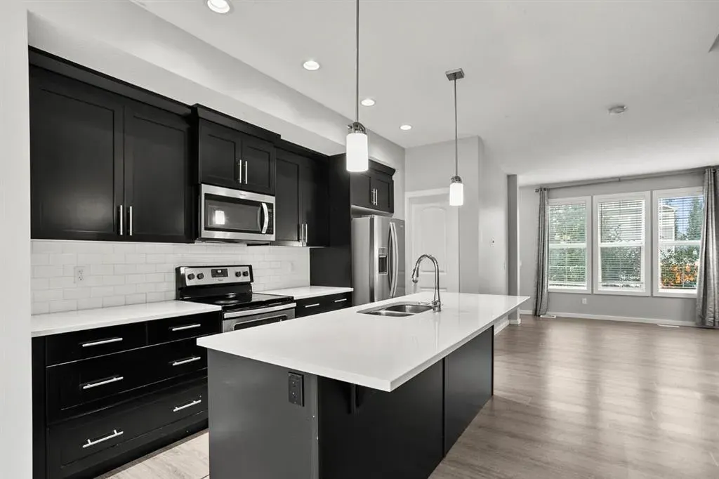 1253 Legacy Circle SE