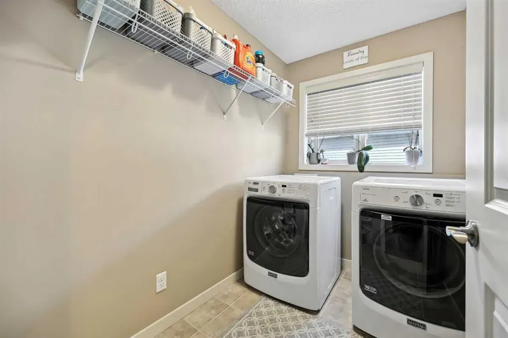 272 Kingsmere Cove SE