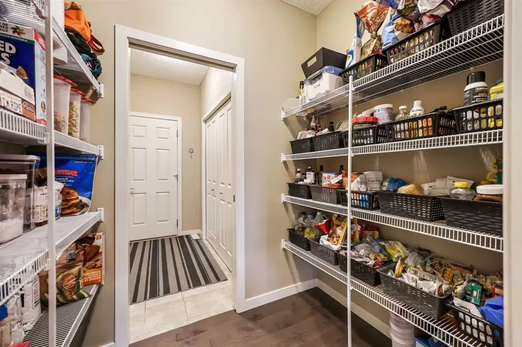 272 Kingsmere Cove SE
