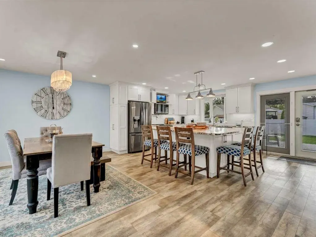 55 Rossland Road SE