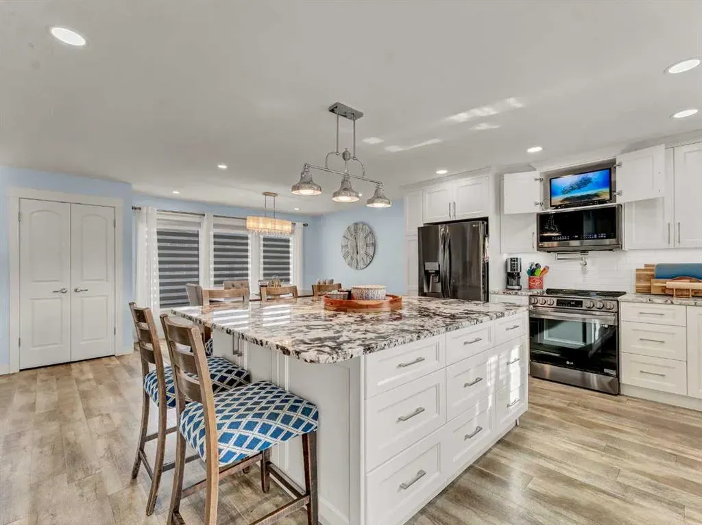 55 Rossland Road SE