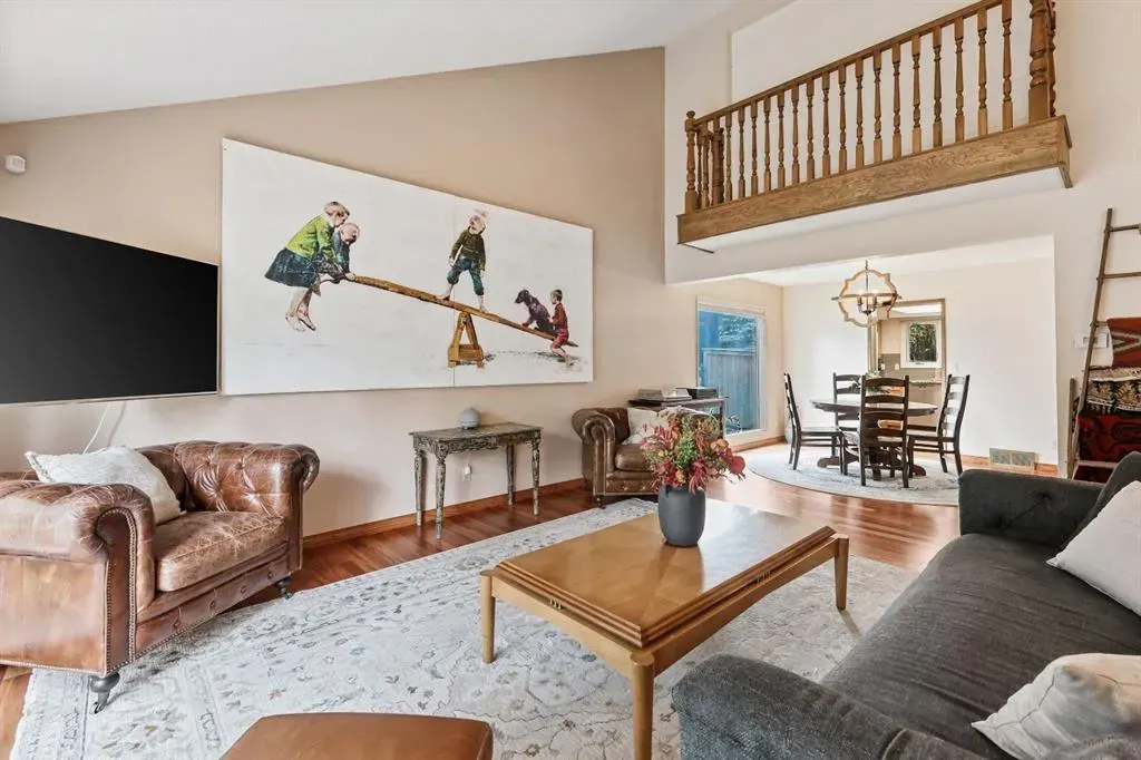 132 Oakmount Road SW