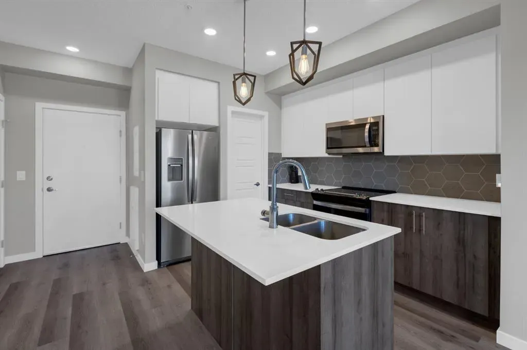 1605 17 Street SE, #221