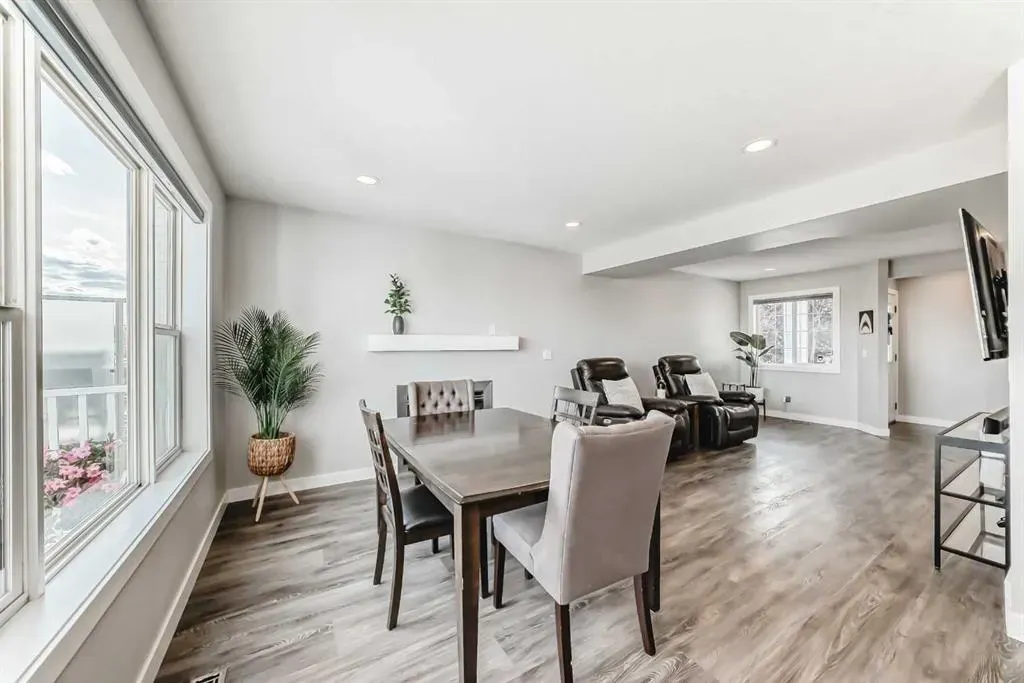 48 Bridleglen Road SW