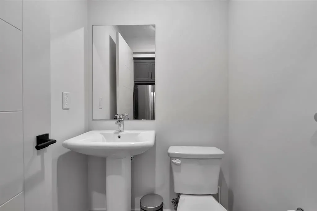 100 Walgrove Court SE, #2108