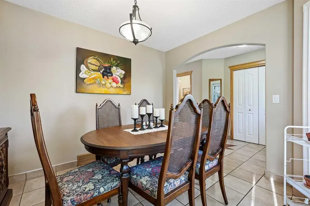 294 Cramond Circle SE