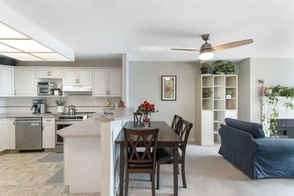 4944 8 Avenue SW, #202
