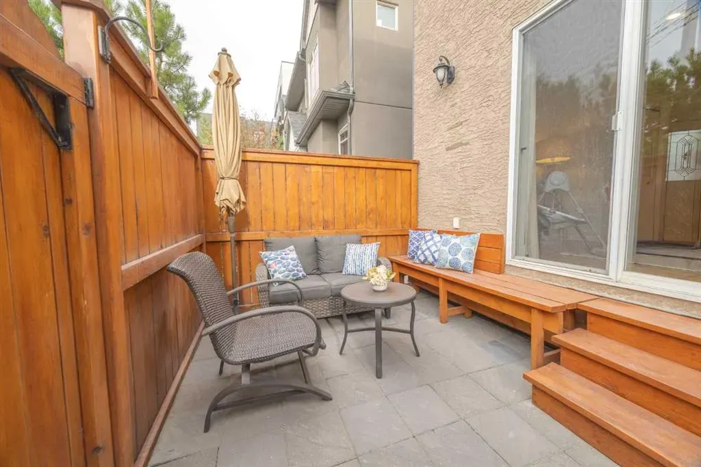 3423 5 Avenue NW, #2