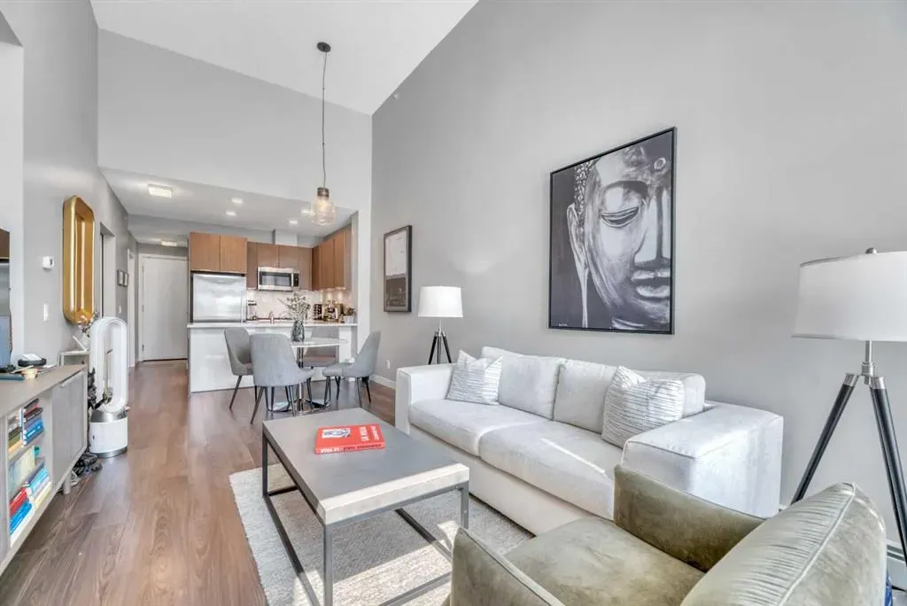 823 5 Avenue NW, #417