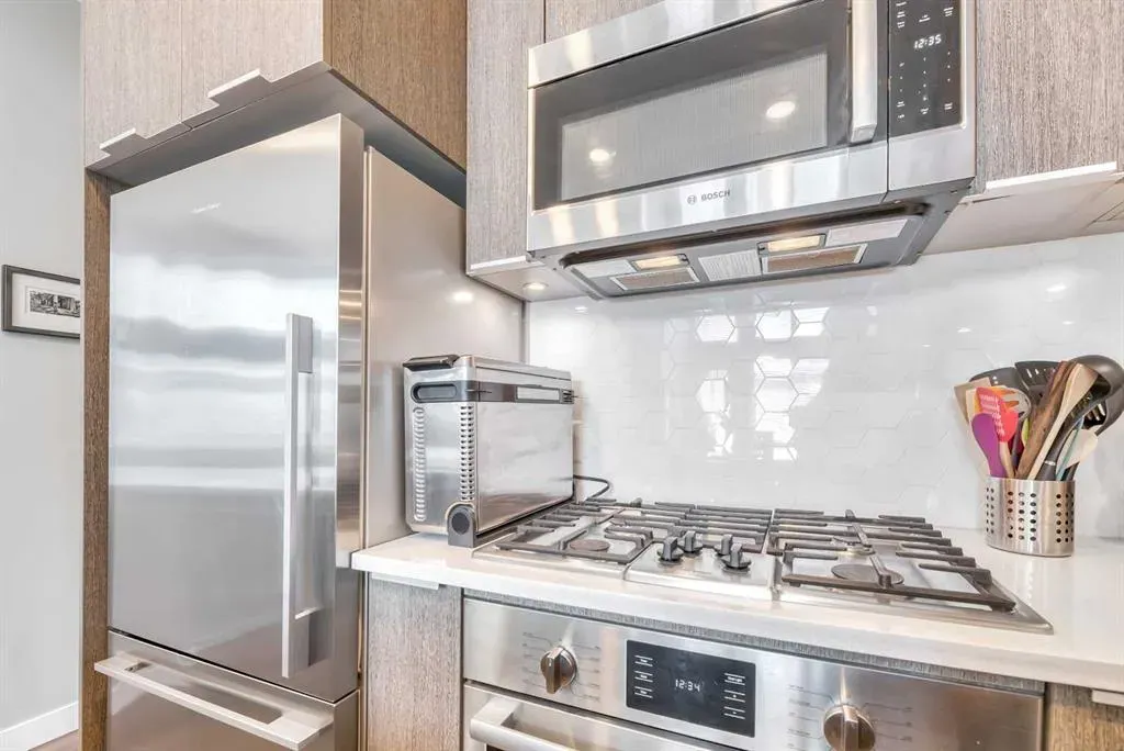 823 5 Avenue NW, #417