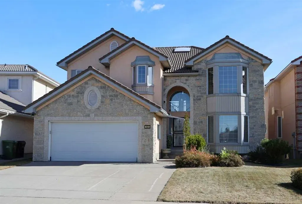 57 Hamptons Circle NW