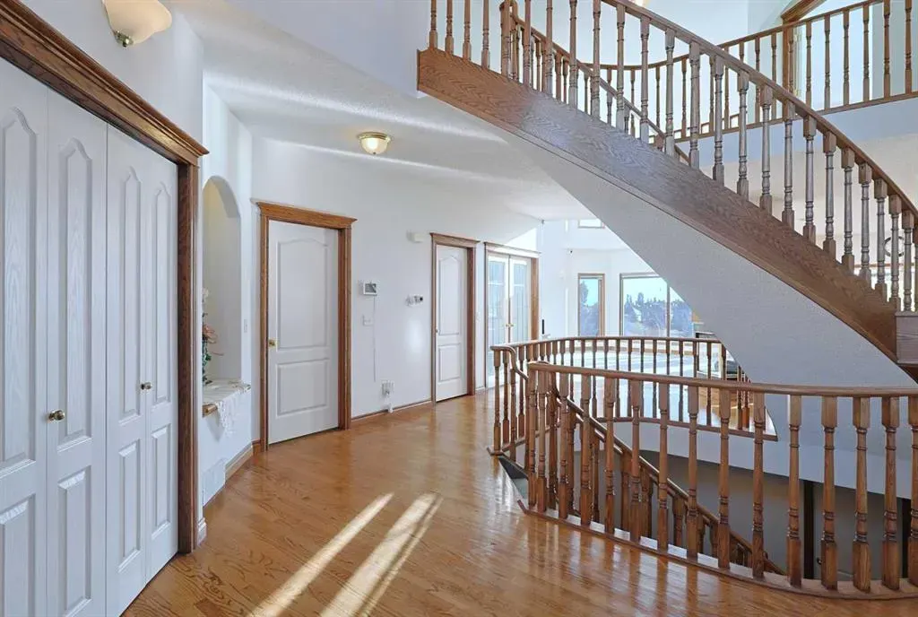 57 Hamptons Circle NW