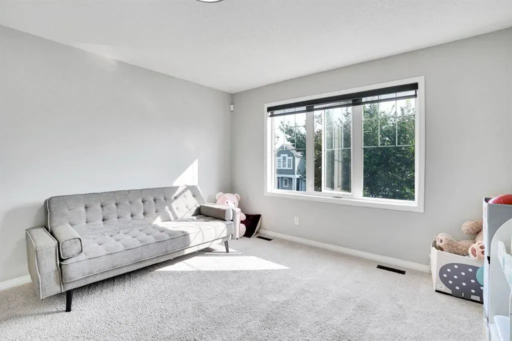 196 Viewpointe Terrace