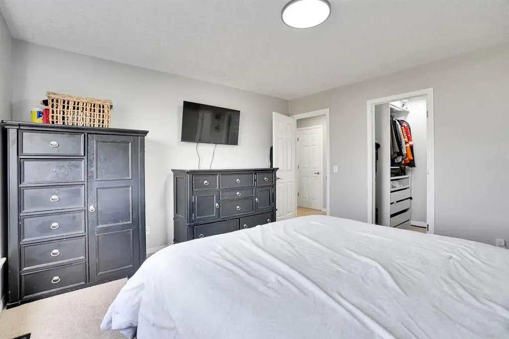 196 Viewpointe Terrace