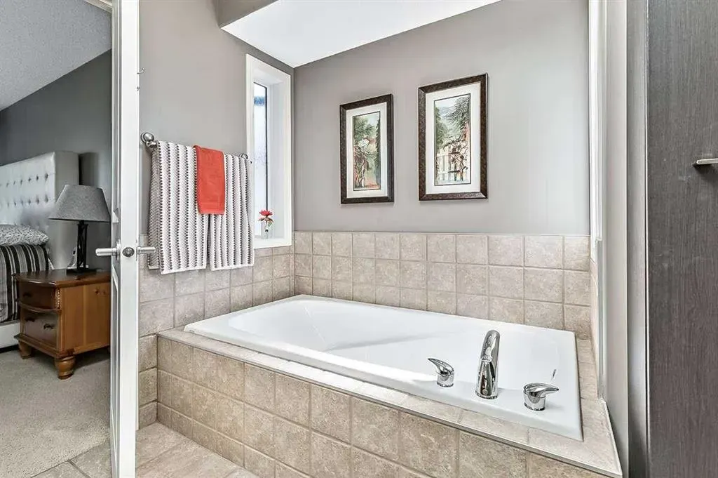 40 Sheep River Cove