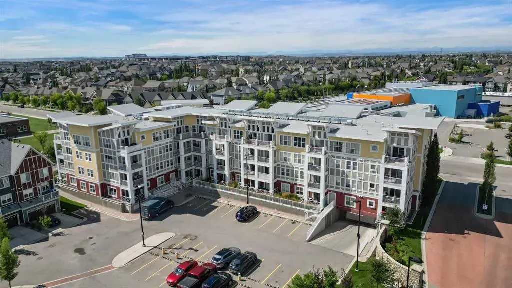 402 Marquis Lane SE, #410
